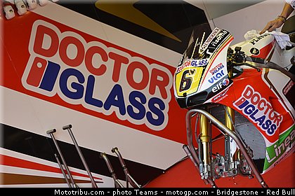 motogp_bradl_0009_aragon_motorland_2012.jpg