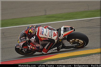 motogp_bradl_0030_aragon_motorland_2012.jpg