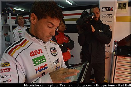 motogp_bradl_0036_aragon_motorland_2012.jpg
