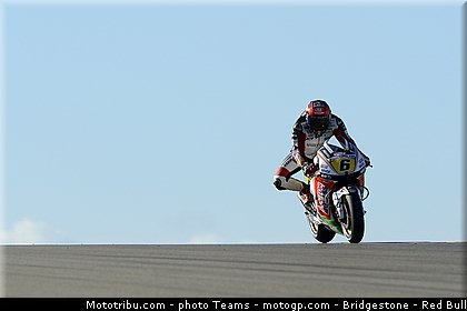 motogp_bradl_0040_aragon_motorland_2012.jpg