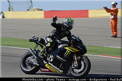motogp_crutchlow_0019_aragon_motorland_2012.jpg
