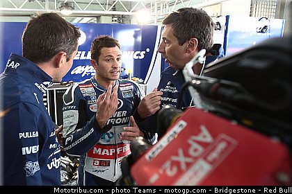 motogp_de_puniet_0001_aragon_motorland_2012.jpg