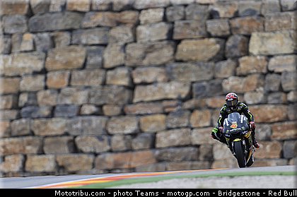 motogp_dovizioso_0027_aragon_motorland_2012.jpg