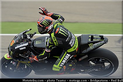 motogp_dovizioso_0028_aragon_motorland_2012.jpg