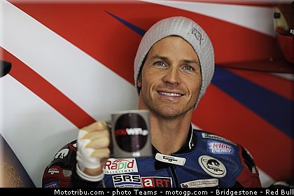 motogp_ellison_0001_aragon_motorland_2012.jpg