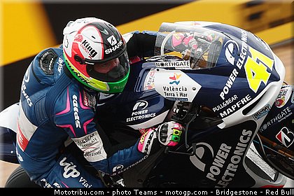 motogp_espargaro_0003_aragon_motorland_2012.jpg