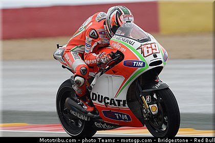 motogp_hayden_0002_aragon_motorland_2012.jpg