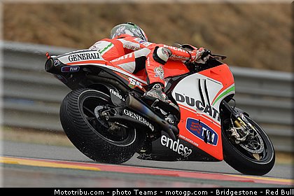 motogp_hayden_0003_aragon_motorland_2012.jpg