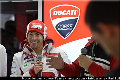 motogp_hayden_0005_aragon_motorland_2012.jpg