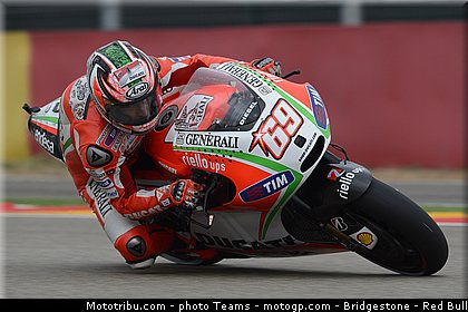 motogp_hayden_0013_aragon_motorland_2012.jpg