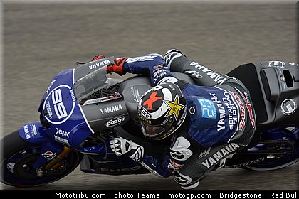 motogp_lorenzo_0016_aragon_motorland_2012.jpg