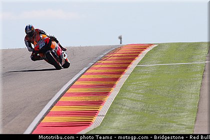 motogp_pedrosa_0042_aragon_motorland_2012.jpg