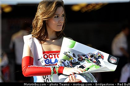 motogp_pitbabe_0014_aragon_motorland_2012.jpg