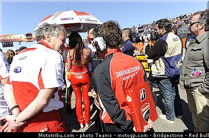 motogp_pitbabe_0033_aragon_motorland_2012.jpg