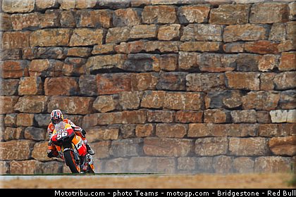 motogp_rea_0007_aragon_motorland_2012.jpg