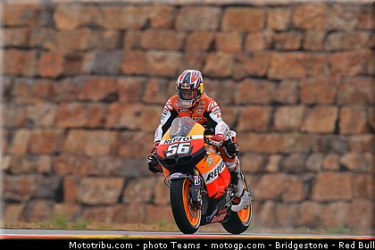 motogp_rea_0017_aragon_motorland_2012.jpg