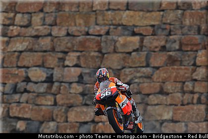 motogp_rea_0019_aragon_motorland_2012.jpg