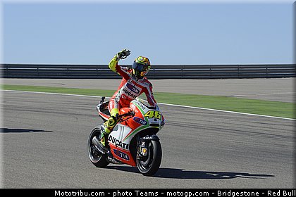 motogp_rossi_0028_aragon_motorland_2012.jpg