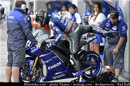 motogp_spies_0005_aragon_motorland_2012.jpg
