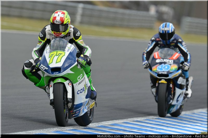 moto2_0018_japon_motegi_2012