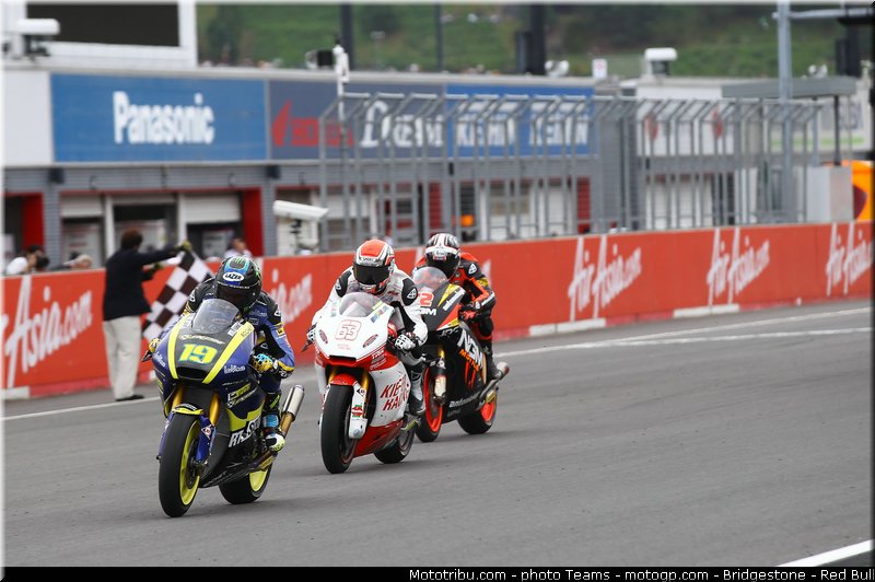 moto2_0028_japon_motegi_2012