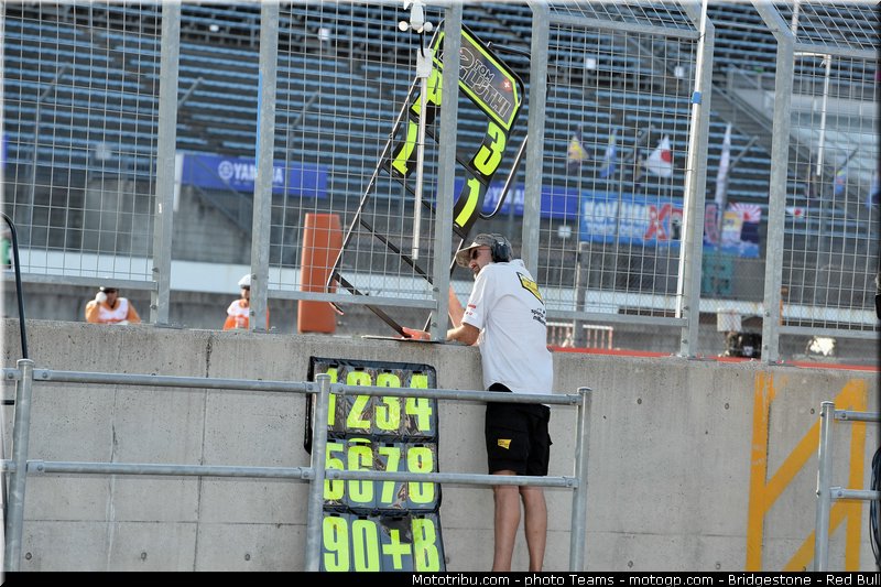 moto2_luthi_0005_japon_motegi_2012