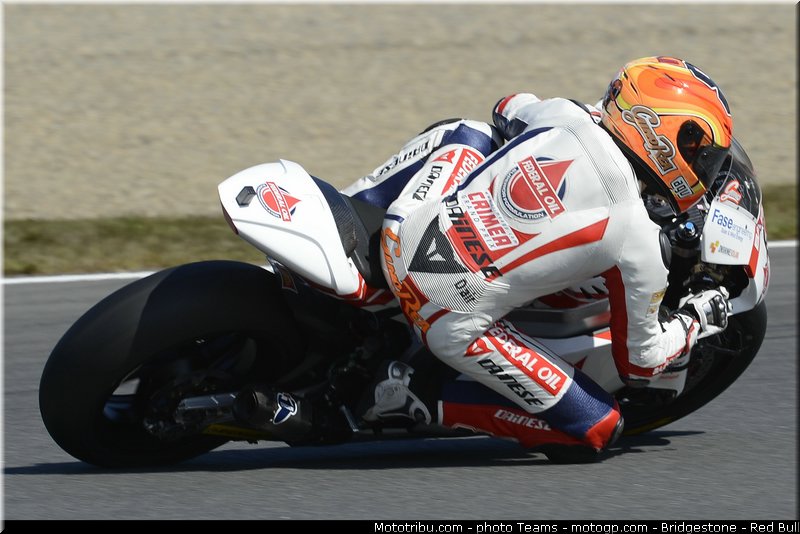 moto2_rea_0007_japon_motegi_2012
