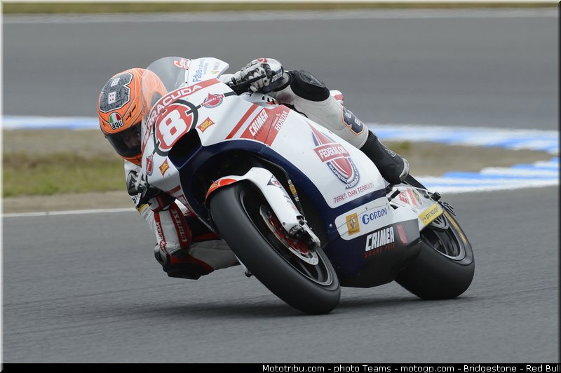 moto2_rea_0015_japon_motegi_2012