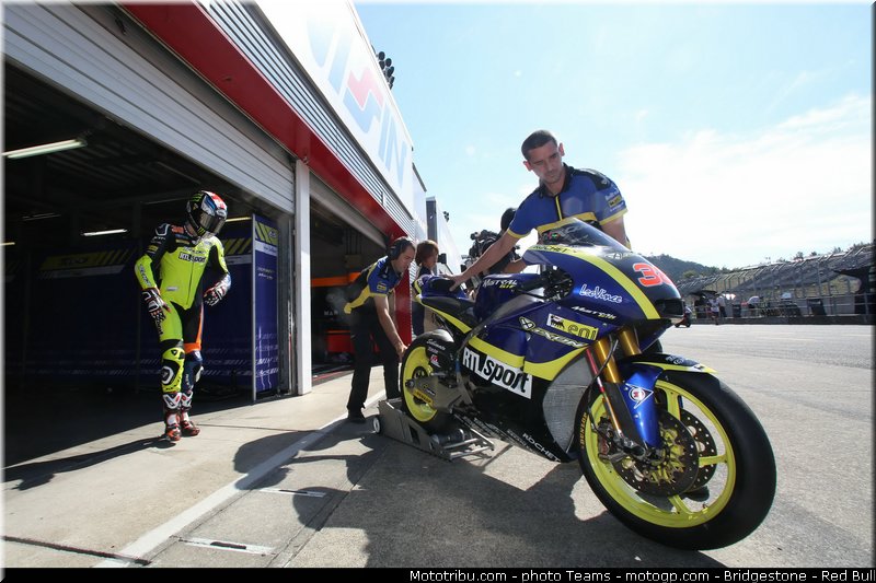 moto2_smith_0017_japon_motegi_2012