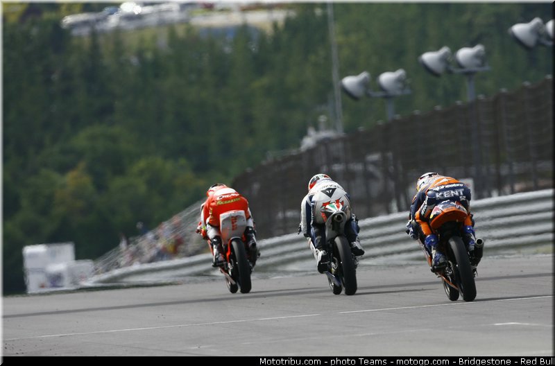 moto3_0040_japon_motegi_2012