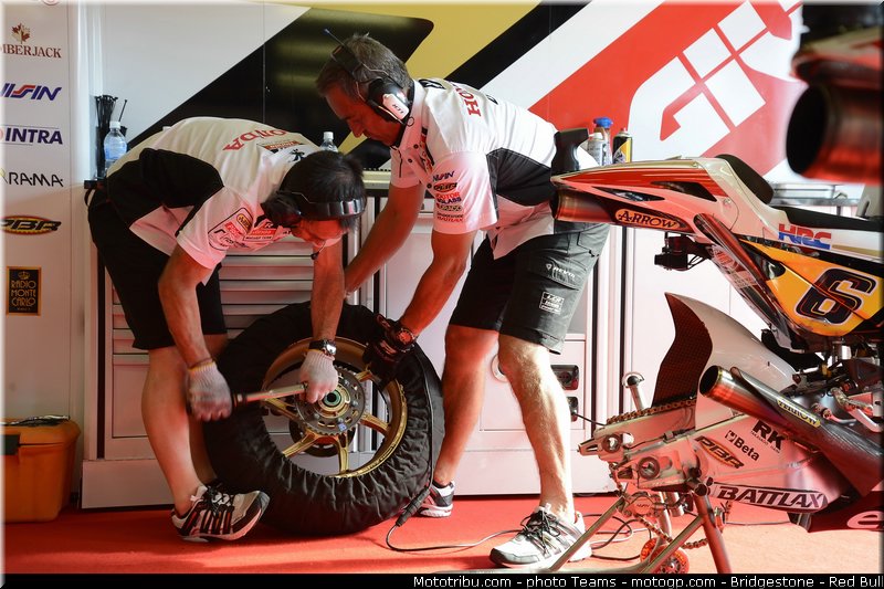 motogp_bradl_0022_japon_motegi_2012
