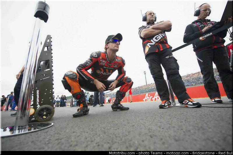 motogp_edwards_0001_japon_motegi_2012