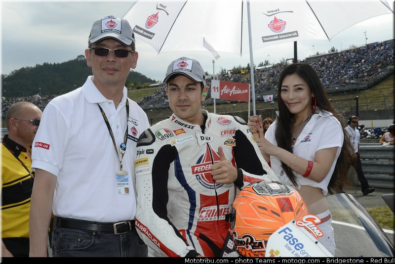 motogp_pitbabe_0032_japon_motegi_2012