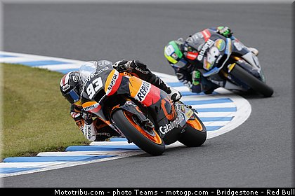 moto2_0005_japon_motegi_2012.jpg