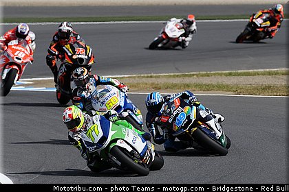 moto2_0013_japon_motegi_2012.jpg