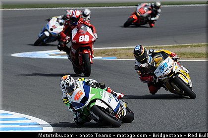 moto2_0014_japon_motegi_2012.jpg