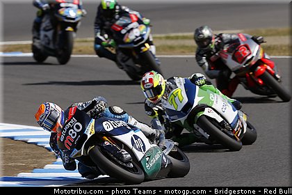 moto2_0035_japon_motegi_2012.jpg