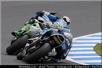 moto2_0042_japon_motegi_2012.jpg