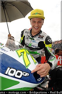 moto2_aegerter_0021_japon_motegi_2012.jpg