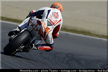 moto2_rea_0004_japon_motegi_2012.jpg