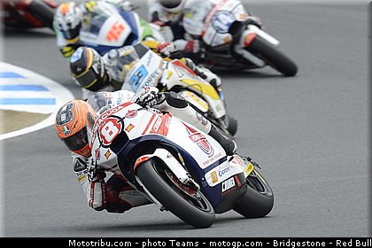 moto2_rea_0013_japon_motegi_2012.jpg