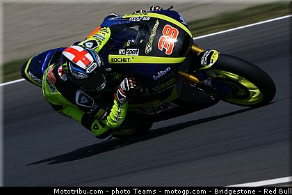 moto2_smith_0022_japon_motegi_2012.jpg
