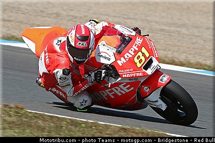 moto2_torres_0001_japon_motegi_2012.jpg