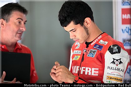 moto2_torres_0004_japon_motegi_2012.jpg