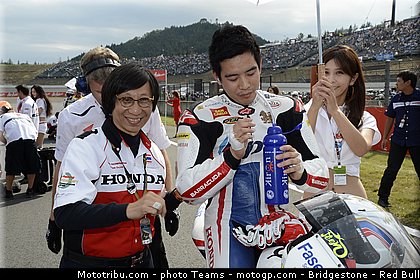 moto2_wilairot_0007_japon_motegi_2012.jpg