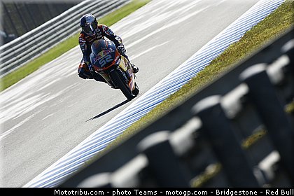 moto3_kent_0002_japon_motegi_2012.jpg