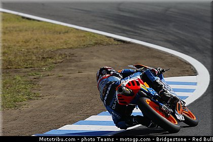 moto3_oliveira_0009_japon_motegi_2012.jpg