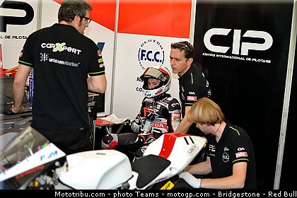 moto3_techer_0009_japon_motegi_2012.jpg