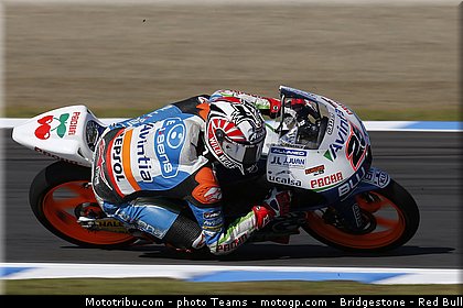 moto3_vinales_m_0004_japon_motegi_2012.jpg