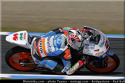 moto3_vinales_m_0006_japon_motegi_2012.jpg